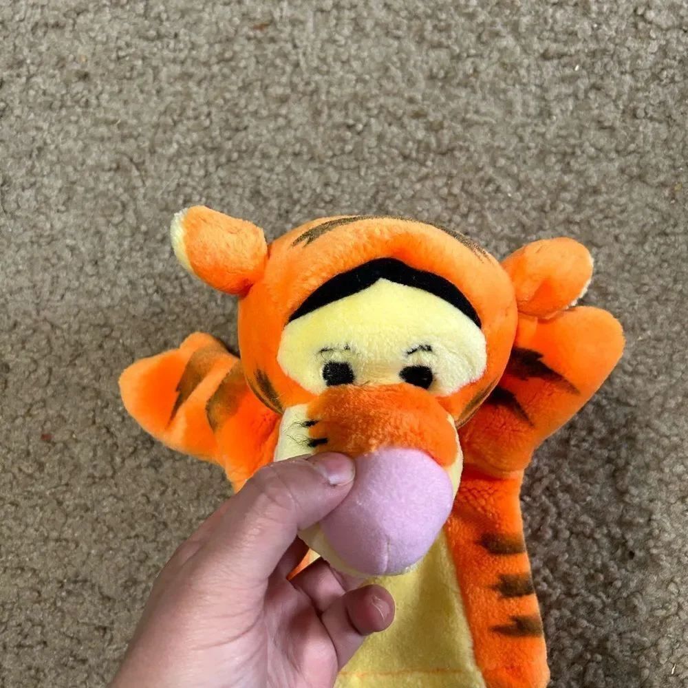Vintage Tigger Hand Puppet - Picture 3 of 3